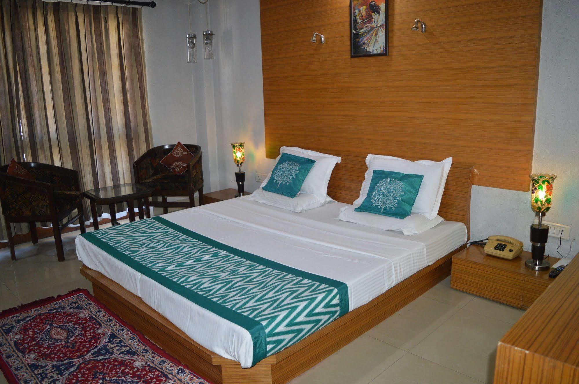 Hotel Snow Princess Manali  Bagian luar foto