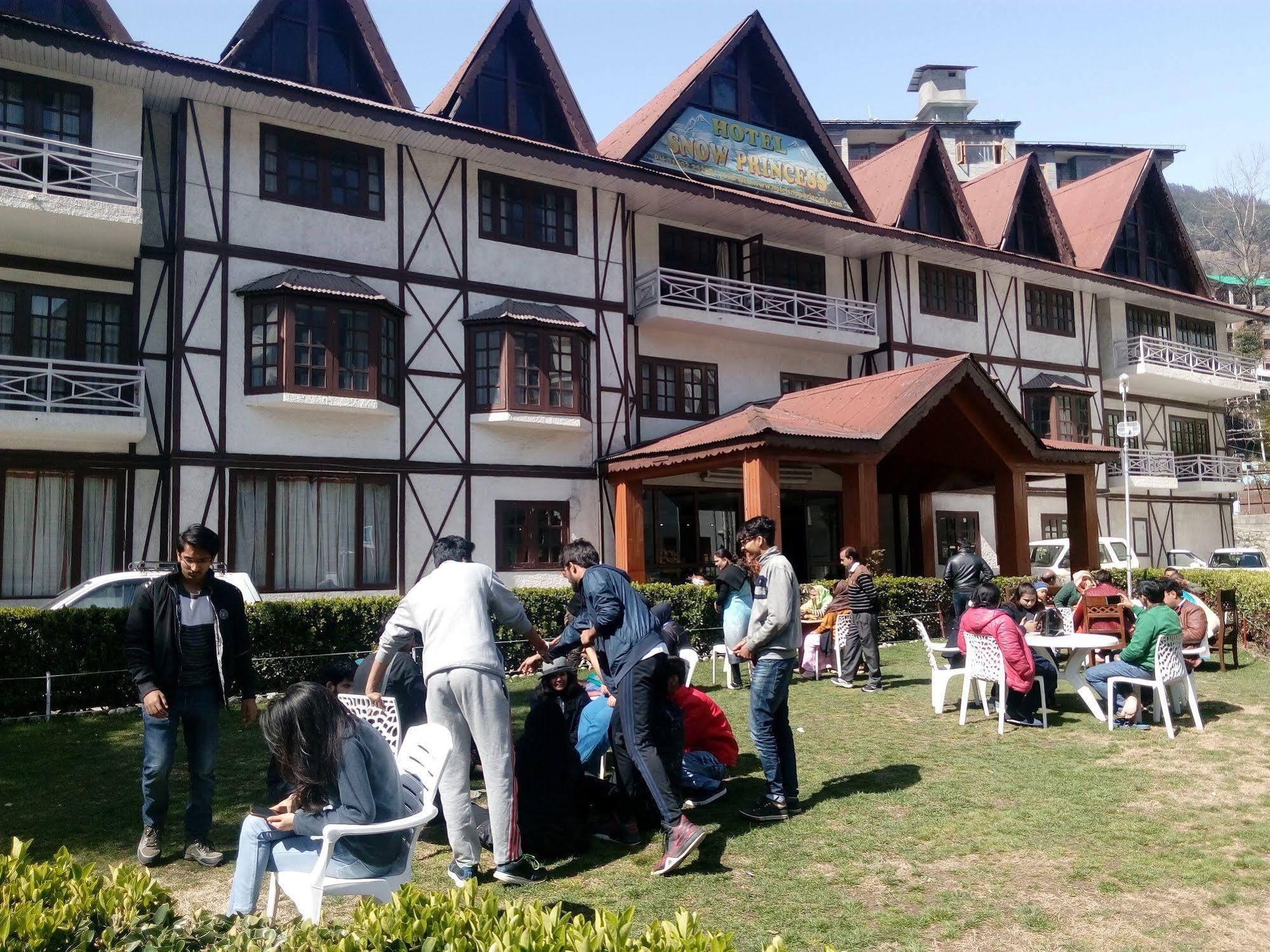 Hotel Snow Princess Manali  Bagian luar foto
