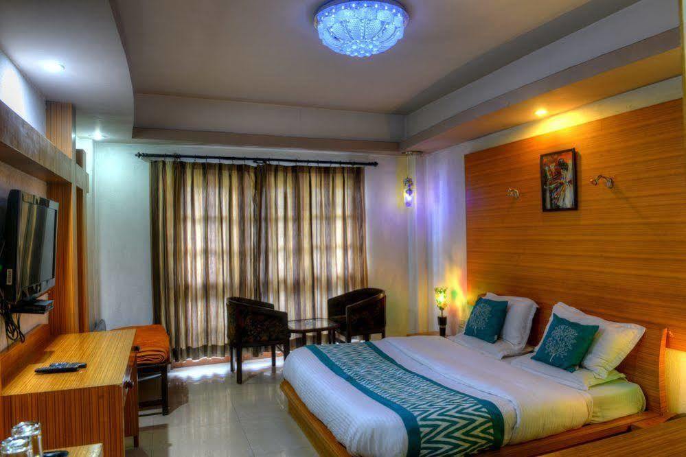 Hotel Snow Princess Manali  Bagian luar foto